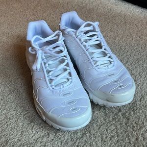 Nike air max plus 7.5 women